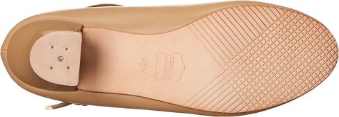 حذاء Capezio النسائي 831 أكسفورد، كارمل، 4 عرض in Saudi Arabia
