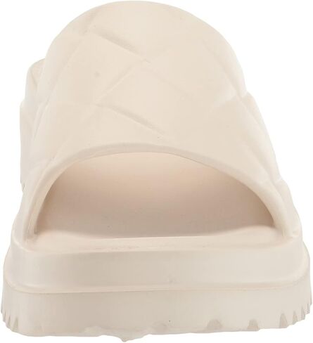Dirty Laundry by Chinese Laundry Women's Lightning Slide Sandal, Cream, 8 in Saudi Arabia