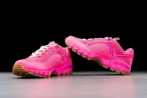 Nike Womens WMNS Air Humara LX DX9999 600 - Pink - Size 8.5W in Saudi Arabia