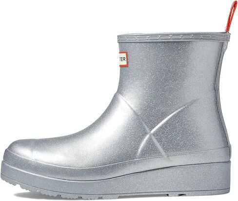 Hunter Play Short Cosmic Boots for Women Offers Waterproof Design, Textile Lining, and Classic Round Toe Silhouette in Saudi Arabia