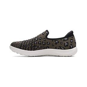 حذاء رياضي Adella Step للنساء من Clarks in Kuwait