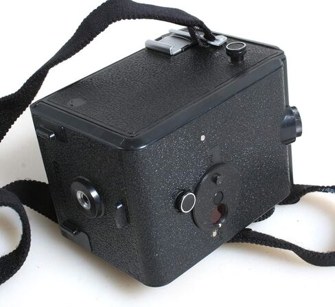 LUBITEL 166 Universal USSR MEDIUM FORMAT TLR Film Camera//Soviet Camera//Vintage in Kuwait