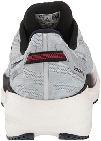 Saucony Women's Triumph 20 Running Shoe in Saudi Arabia