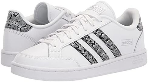 adidas Women's Grand Court SE Tennis Shoe, Chalk White/Halo Blush/Gold Metallic, 5 in Saudi Arabia