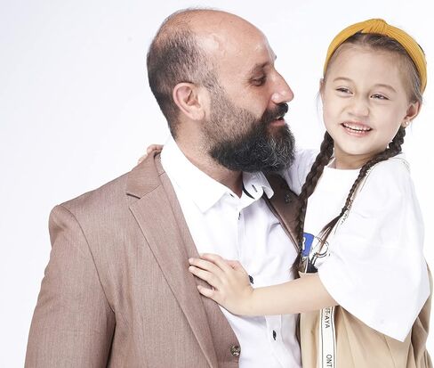 Seamless Photography Background Paper, White Photo Backdrop Paper Roll for Photoshoot, Video and Streaming #93 (6.8x16 Feet, Arctic White) in Kuwait