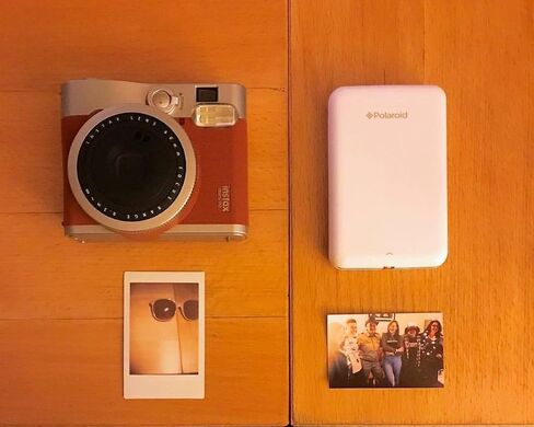 Zink Polaroid ZIP Wireless Mobile Photo Mini Printer (White) Compatible w/ iOS & Android, NFC & Bluetooth Devices in Saudi Arabia