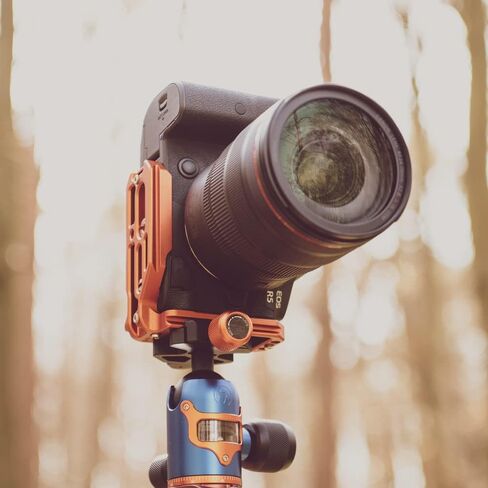 3 Legged Thing Roxie Dedicated Camera L-Bracket for R5 & R6 Mirrorless Cameras - Arca Swiss Compatible Magnesium Alloy L-Bracket - Copper (ROXIE-C) in Saudi Arabia
