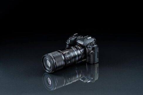 OM System M.Zuiko Digital ED 90mm F3.5 Macro is PRO for Micro Four Thirds System Camera, Weather Sealed Design, MF Clutch, Fluorine Coating, Compatible with Teleconverter in Saudi Arabia