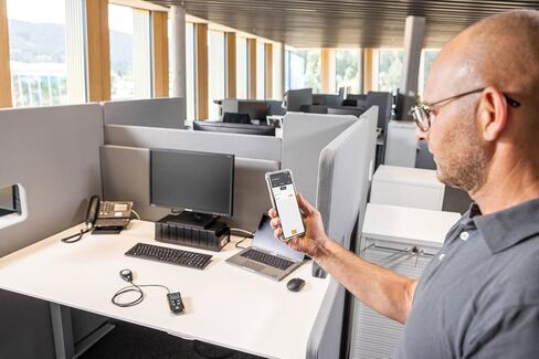 Testo 545 Digital Lux Meter – Light Meter Handheld for Light Illuminance Measurement in Workplaces – Range of up to 100,000 Lux – Luxometer with App Compatibility in Saudi Arabia
