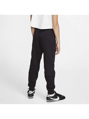 Nike Girls NSW Pe Pant in Saudi Arabia