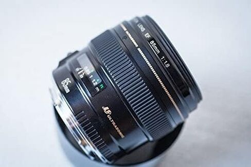 عدسة كانون شورت تيليفوتو 85 ملم USM EF f/1.8 USM in Kuwait