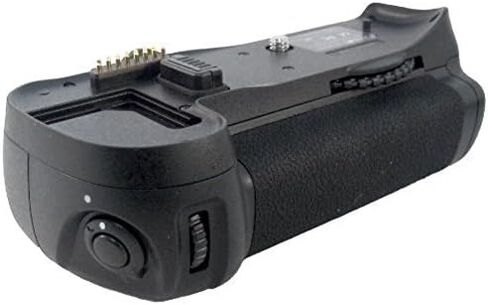 Battery Grip Kit for Nikon D300, D300S, D700 Digital SLR Camera Includes Qty 4 Replacement EN-EL3e Batteries + Vertical Battery Grip in Saudi Arabia