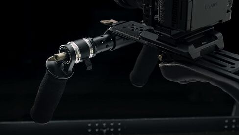 Tilta Quick Adjust Rosette Adapter Right – Black | TA-ARA-R-B in Kuwait