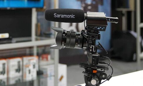 Saramonic VMIC Super-Cardioid Shotgun Condenser Video Microphone for DSLR Cameras, Black in Saudi Arabia
