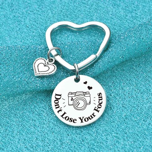 7RVZM Photography Keychain Camera Charm Keychain Camera Lovers Keyring in Saudi Arabia