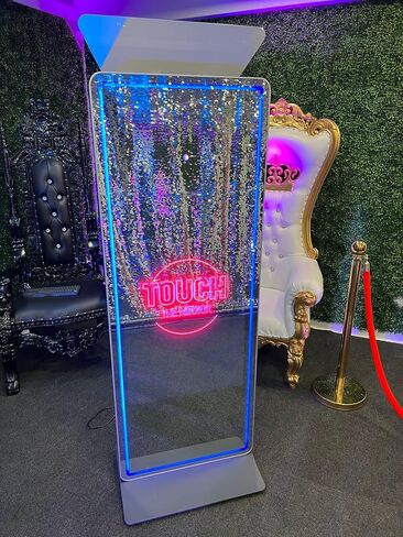 Mirror 4 Flawless Photo Booth in Saudi Arabia