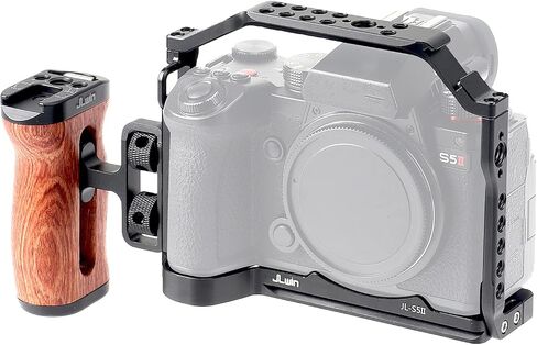 Foto4easy s5ii cage rig for Panasonic LUMIX S5II Mirrorless Camera,Includes Dual Universal Side Wooden Handle in Saudi Arabia
