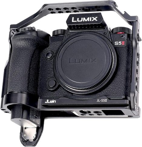 Foto4easy s5ii cage rig for Panasonic LUMIX S5II Mirrorless Camera,Includes Dual Universal Side Wooden Handle in Saudi Arabia
