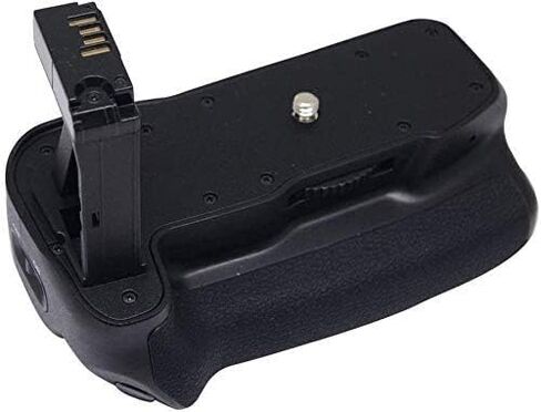 Mcoplus EOS-800D Vertical Multi-Function Replacement Battery Grip for EOS Rebel 800D/T7i/X9i/77D/9000D in Kuwait