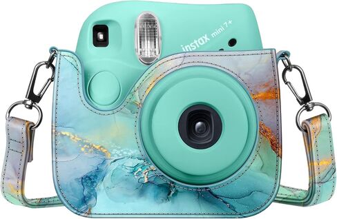 حافظة Fintie الواقية لكاميرا Fujifilm Instax Mini 7+ الفورية - غطاء حقيبة من الجلد النباتي الفاخر مع حزام قابل للتعديل قابل للإزالة، رخام زمردي in Kuwait