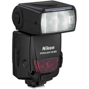 Nikon SB-800 AF Speedlight for Nikon Digital SLR Cameras - Old Version in Saudi Arabia