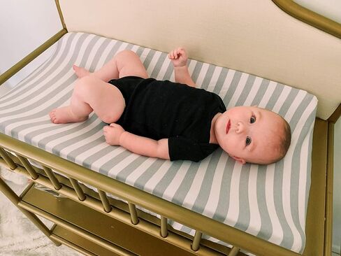 Changing Pad Cover – Premium Baby Changing Pad Covers 4 Pack – Boy or Girl Changing Pad Cover – Pure Jersey Knit Machine Washable Grey and White Changing Table Cover – Diaper Changing Pad Cover Sheets in Saudi Arabia