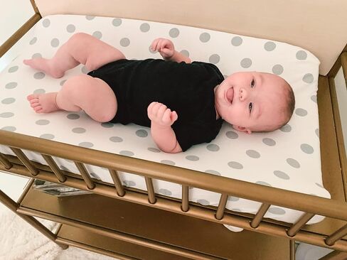Changing Pad Cover – Premium Baby Changing Pad Covers 4 Pack – Boy or Girl Changing Pad Cover – Pure Jersey Knit Machine Washable Grey and White Changing Table Cover – Diaper Changing Pad Cover Sheets in Saudi Arabia