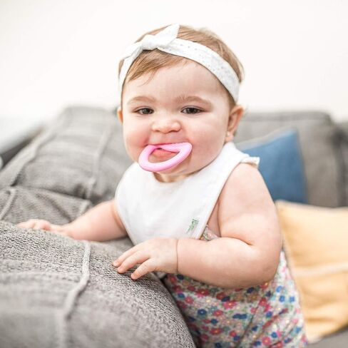 green sprouts Muslin Stay-dry Bandana Teether Bibs made from Organic Cotton (3 pack) | Soothes gums & protects from drool | Machine washable, sterilizer safe, Made without BPA in Saudi Arabia