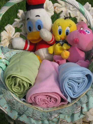 Woolen Cashmere Baby Blanket (Baby Pink) in Saudi Arabia