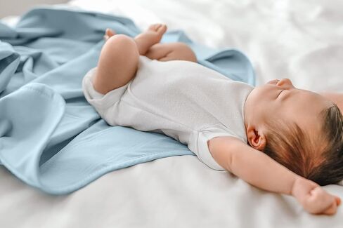 Swaddle – Adjustable Baby Swaddle for Newborns | Pediatrician-Approved for Safe Sleep | Easy Closure | Arms-Out | Lightweight, Machine-Washable | Easy Diaper Access in Saudi Arabia