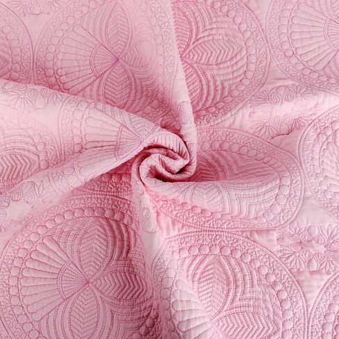Toddlers and Baby Quilt Lightweight Blanket Embossed Cotton Quilt 4 Seasons Scalloped Newborn Baby Boy/Girl (Pink) in Saudi Arabia