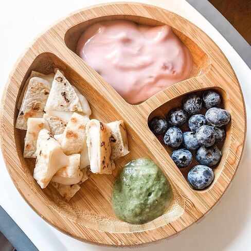 أطباق أطفال من أفانشي مقسمة من الخيزران مع شفط لطعام الأطفال الصغار مع ملعقة سيليكون للتغذية، باللون الأبيض in Kuwait