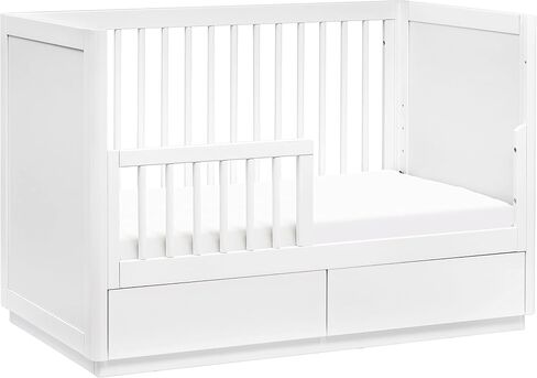 سرير تخزين قابل للتحويل 3 في 1 من babyletto Bento مع مجموعة تحويل سرير الأطفال الصغار باللون الأبيض، وأدراج تخزين سفلية، ومعتمد من Greenguard Gold in Saudi Arabia