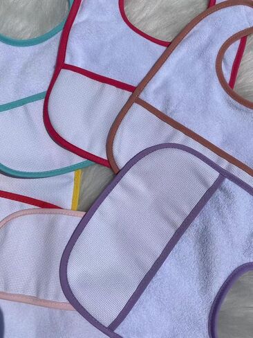 7 قطع من مريلة الأطفال المصنوعة من القطن بغرز متقاطعة باللون الأحمر عدد 16 قطعة in Kuwait