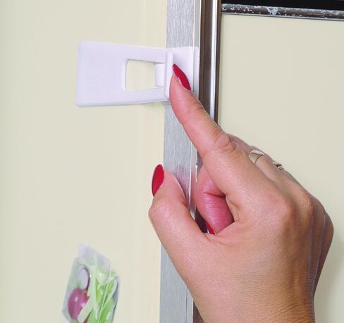Dreambaby Refrigerator Latch in Saudi Arabia