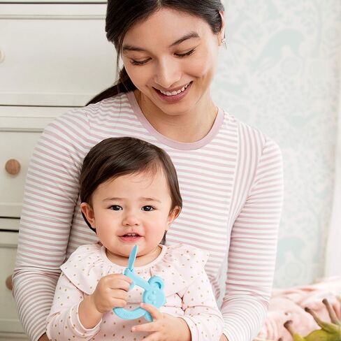 ملعقة عضاضة من السيليكون من Munchkin® The Baby Toon™، على شكل فيل ونعناع (كما تشاهد في Shark Tank) in Kuwait