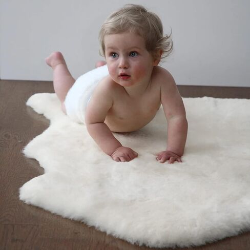 HUAHOO Premium Baby Sheepskin Rug Babycare Nursery Rug 100% Natural Lambskin Blanket Short-Shorn Wool Sleep Pad Medical Sheepskin Hospital Bed Mattress Topper (Beige, Single Pelt 2.5ft x 3.5ft) in Kuwait