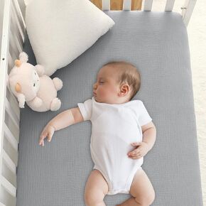 ملاءة سرير أطفال من قطن الموسلين من كوتونبيبي، ملاءات سرير ناعمة قابلة للتنفس للأطفال الصغار، مقاس 52 بوصة × 28 بوصة × 9 بوصة، غطاء مرتبة أطفال بمقاس قياسي للفتيات والفتيان ديكور الحضانة، أرجواني in Kuwait