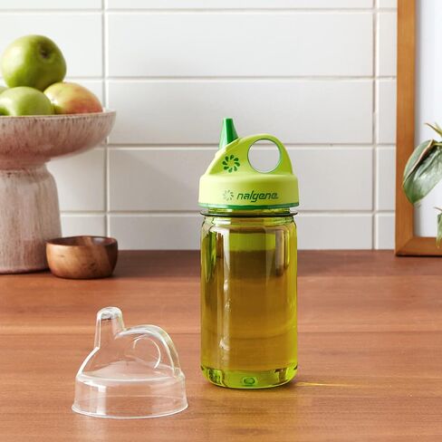 زجاجات مياه Nalgene Kids Sustain Grip-N-Gulp مصنوعة من مواد مشتقة من 50% من النفايات البلاستيكية، كوب مضاد للتسرب، متين، خالي من BPA وBPS، آمن للاستخدام في غسالة الأطباق، قابل لإعادة الاستخدام، 12 أونصة، بركان برتقالي in Kuwait