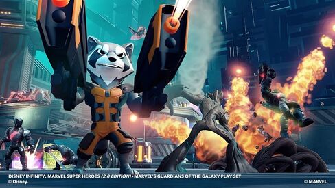 Disney Infinity: Marvel Super Heroes (2.0 Edition) Iron Fist Figure - Not Machine Specific in Saudi Arabia