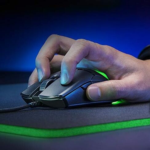ماوس الألعاب Razer Viper Mini Ultralight: أسرع مفاتيح الألعاب - مستشعر بصري 8500 نقطة في البوصة - إضاءة Chroma RGB Underglow - 6 أزرار قابلة للبرمجة - سلك خالٍ من السحب - أسود كلاسيكي in Saudi Arabia