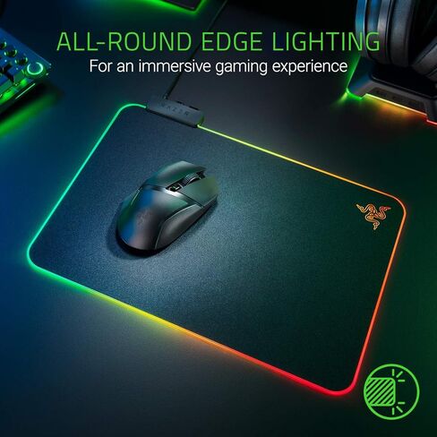 ريزر قاعدة ماوس العاب صلبة V2 RGB من فايرفلاي : اضاءة كروما قابلة للتخصيص - ادارة مدمجة للكابلات - تحكم وسرعة متوازنين - قاعدة مطاطية غير قابلة للانزلاق in Kuwait