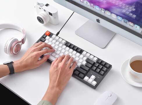 Keychron C1 87 مفتاح لوحة مفاتيح ميكانيكية سلكية قابلة للتبديل السريع، كابل USB من النوع C، أغطية مفاتيح ABS مزدوجة اللقطات TKL لوحة مفاتيح ميكانيكية للألعاب، مفتاح Gateron G Pro بني بإضاءة خلفية بيضاء لنظام التشغيل Mac Windows in Kuwait