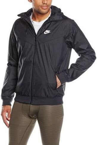 سترة رياضية بغطاء رأس Windrunner للرجال من Nike أسود/أسود/أبيض مقاس 727324-010 in Kuwait
