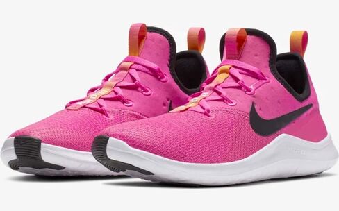 Nike Free Tr 8 Womens 942888-601 مقاس 6 in Saudi Arabia