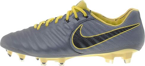 Nike Men's Low-Top Sneakers in Saudi Arabia