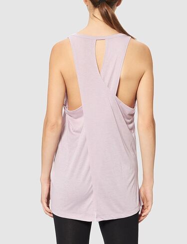 تيشيرت يوغا Dri-FIT Crossback من نايك للنساء in Kuwait