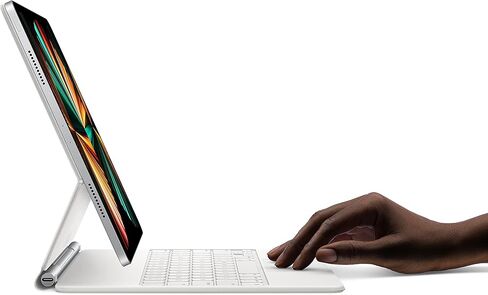 لوحة مفاتيح Apple Magic: حافظة لوحة مفاتيح iPad Pro مقاس 11 بوصة (الجيل الأول والثاني والثالث والرابع) وiPad Air (الجيل الرابع والخامس)، تجربة كتابة رائعة، لوحة تتبع مدمجة، دنماركية - أسود in Kuwait