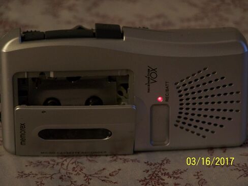 Memorex MB2186A Micro Cassette Player Voice Recorder VOX Voice Activated in Saudi Arabia