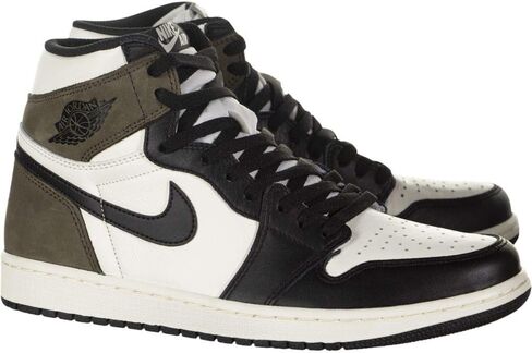 Air Jordan 1 Retro High OG (Dark Mocha) in Saudi Arabia